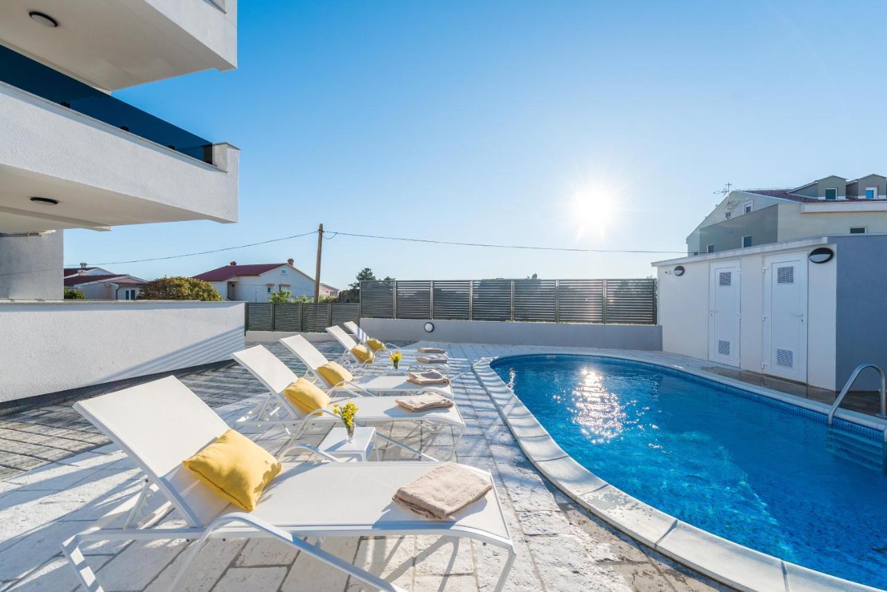 Villa Lena Luxury Apartments Novalja Exteriér fotografie