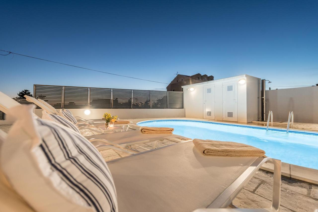 Villa Lena Luxury Apartments Novalja Exteriér fotografie