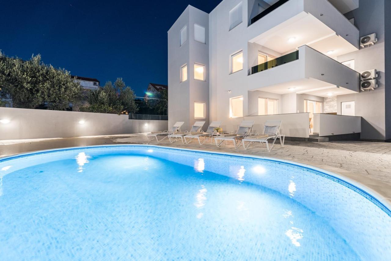 Villa Lena Luxury Apartments Novalja Exteriér fotografie